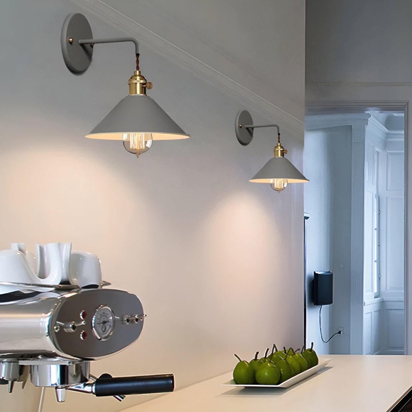 Classic Metal Wall Light – Traditional Home Wall Sconce - Pexav