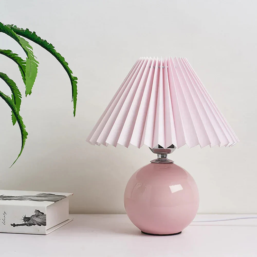 Vintage Table Lamp with Pleated Shade – Elegant Bedroom or Bedside Table Lamp for Warm Ambiance 1