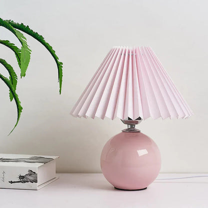 Vintage Table Lamp with Pleated Shade – Elegant Bedroom or Bedside Table Lamp for Warm Ambiance 1