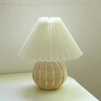 Vintage Table Lamp with Pleated Shade – Elegant Bedroom or Bedside Table Lamp for Warm Ambiance 10