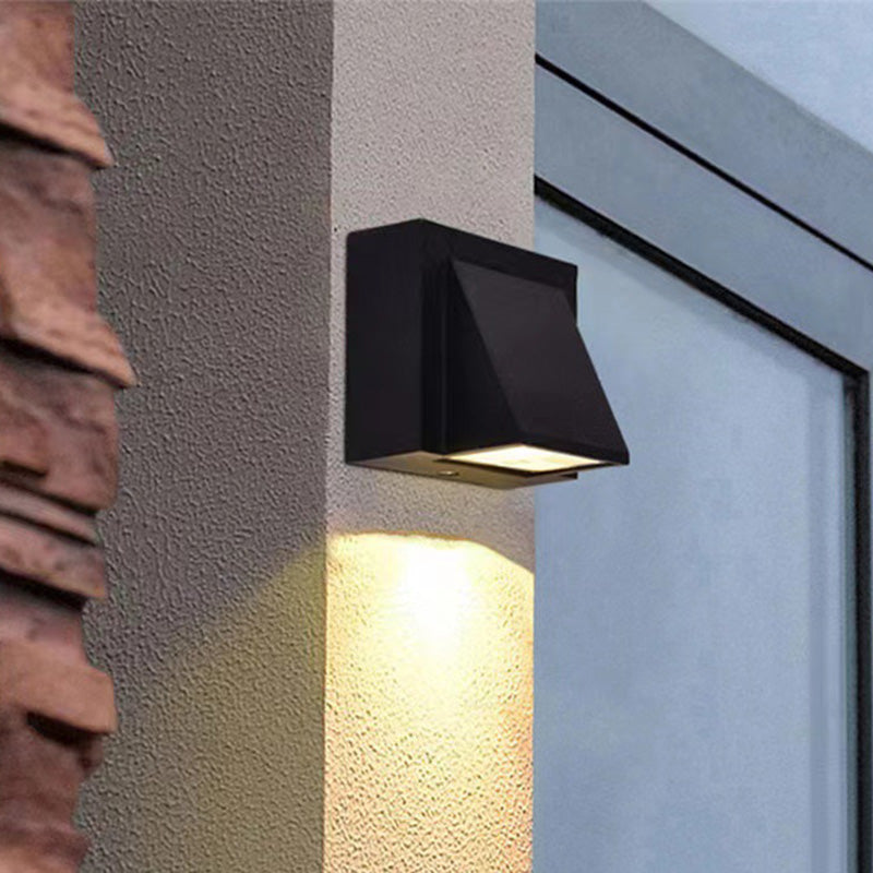Durable Outdoor LED Wall Light – Weatherproof Garden Lamp - Pexav
