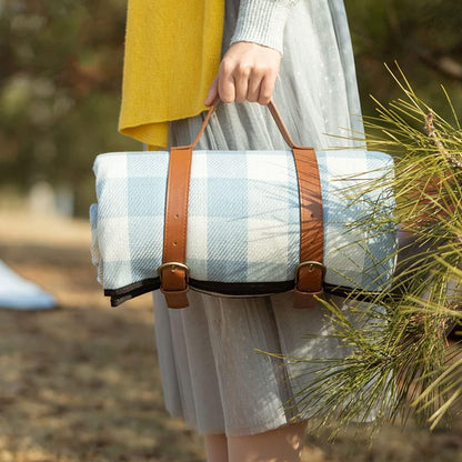 Big Waterproof Foldable Outdoor Blanket