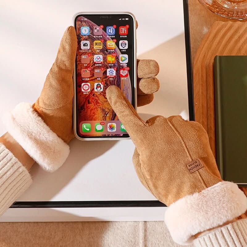 Warm Water Resistant Phone Gloves