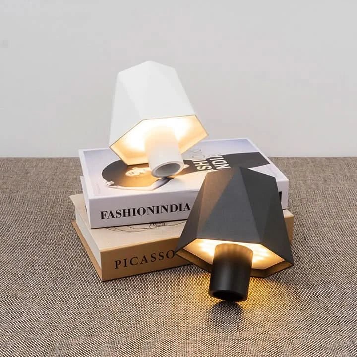 Wireless Wine Bottle Lamp Cap with Touch Control – Tri-Color LED Lighting for Home Decor 3