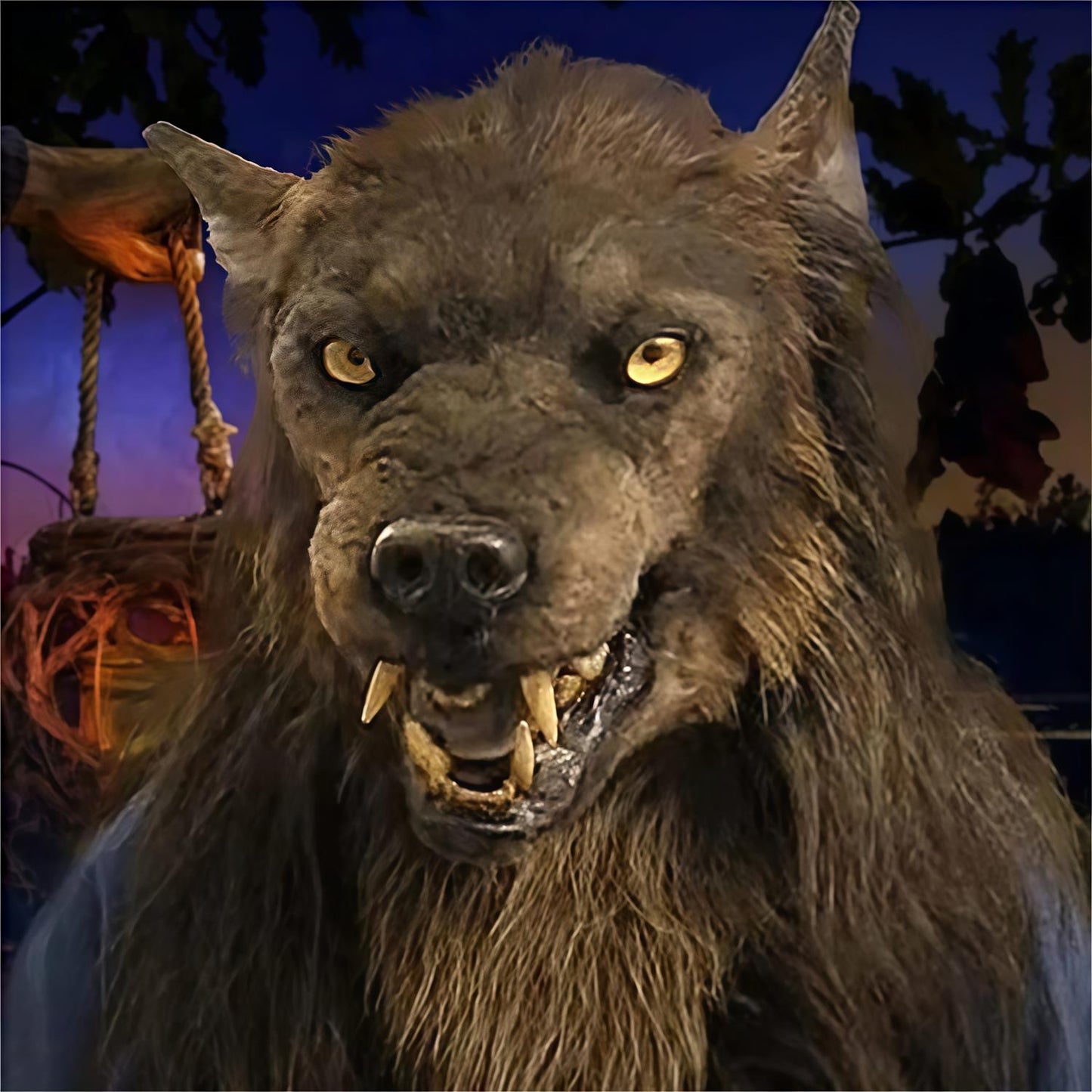Spooky Wolf Mask with Glow Eyes and Adjustable Band - Pexav
