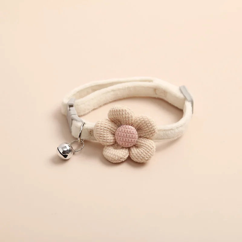 Adjustable Cat Collar with Flower - FlowerCharm-Beige-Nora Luxe