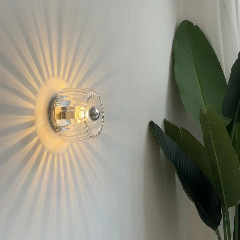 Modern Minimalist Wall Light – Soft Glow Lamp