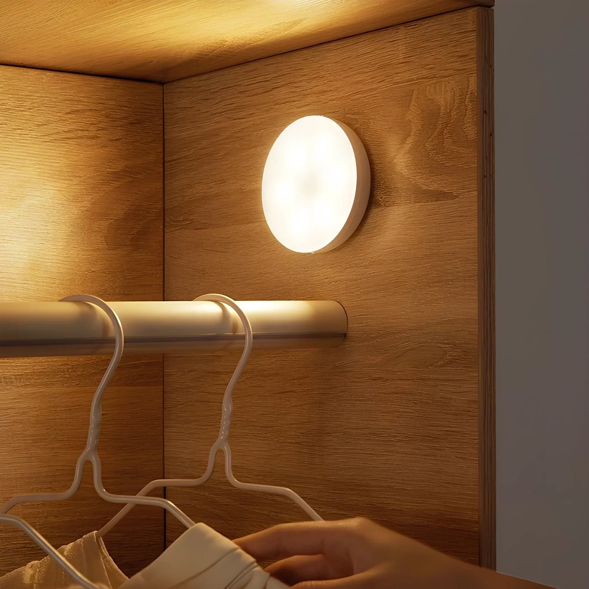 Bright Automatic Motion LED Light Energy Saving Fixture - Pexav