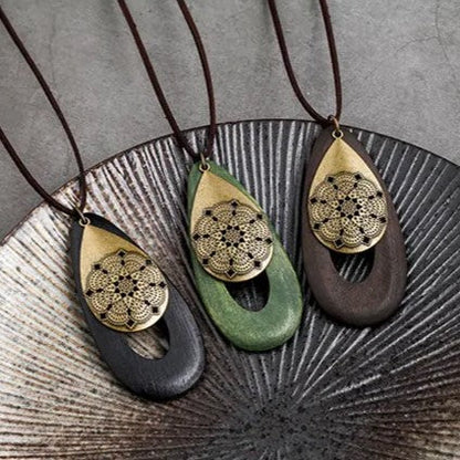 Bohemian Oval Wood Necklace | Natural Charm | Eco-Friendly-Green-Nora Luxe