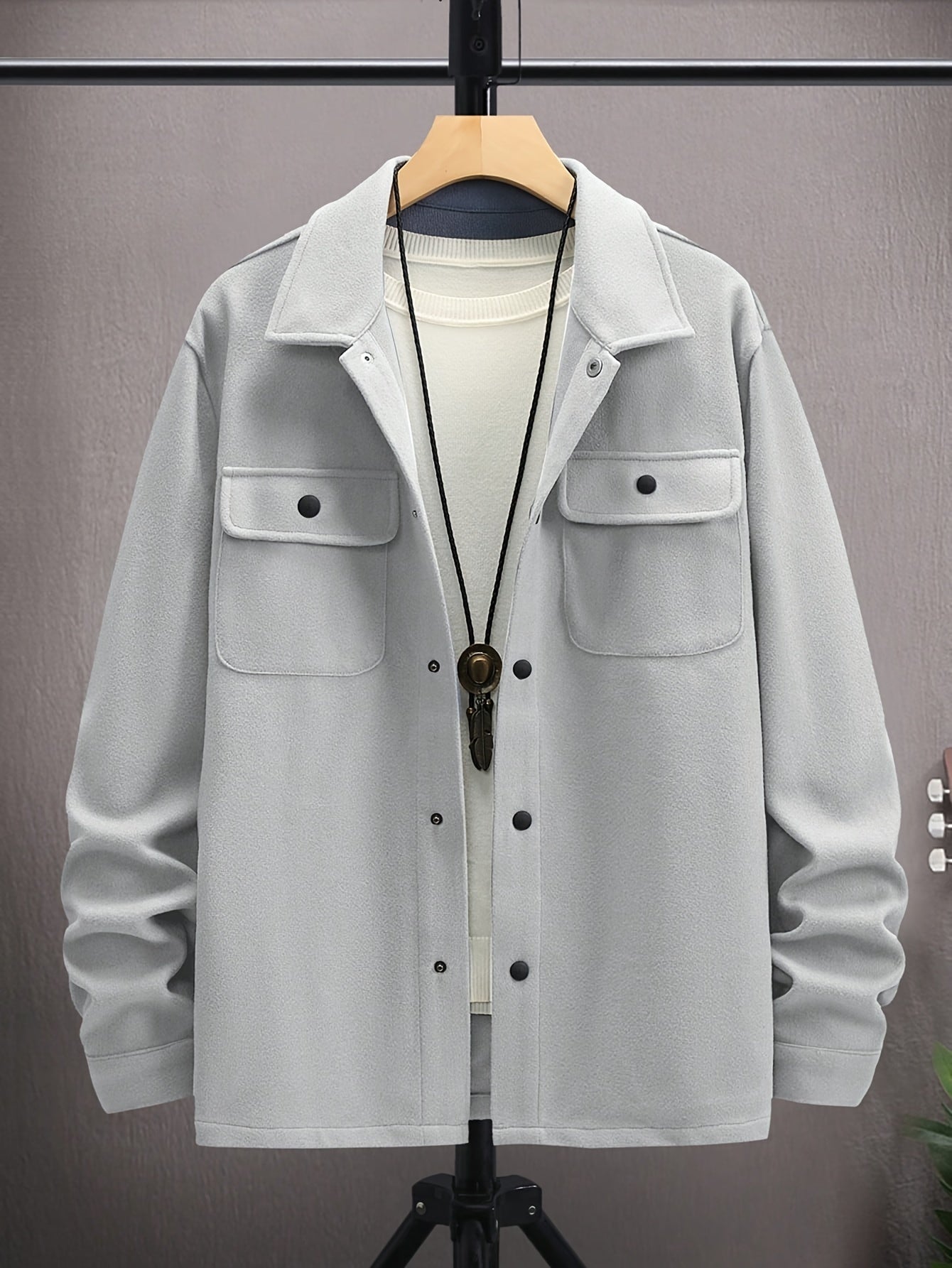 Relaxed Fit Mens Coat with Pocket Details - Pexav