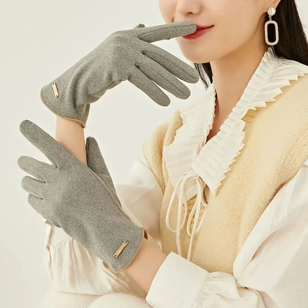 Classic Sweden Women's Gloves - SuaveTouch-Khaki-Nora Luxe