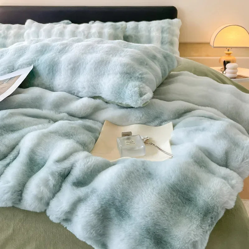 Plush Cozy Fleece Bed Comforter Set