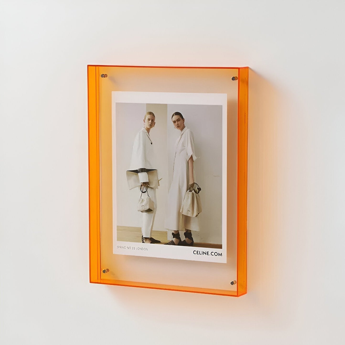 Clear Glass Picture Frame with Simple Elegant Style