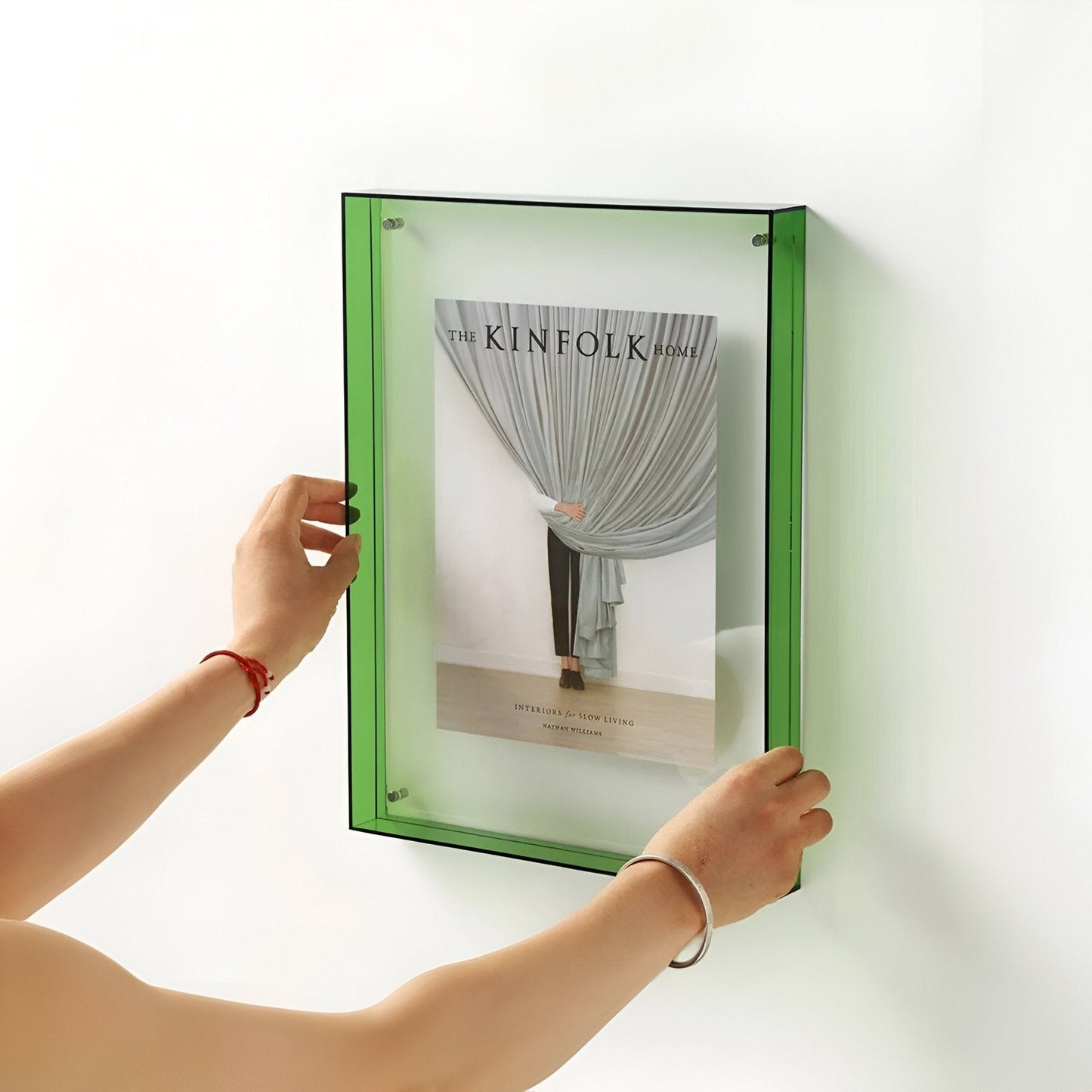 Vibrant Clear Picture Frame – Stylish Modern Display