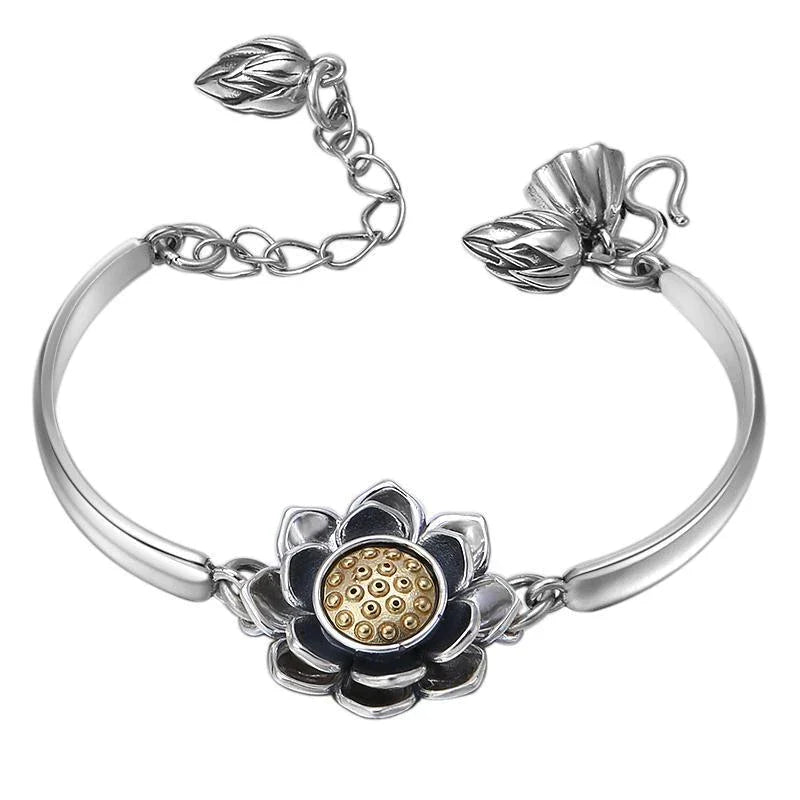 Stylish Floral Women's Bracelet - Pexav
