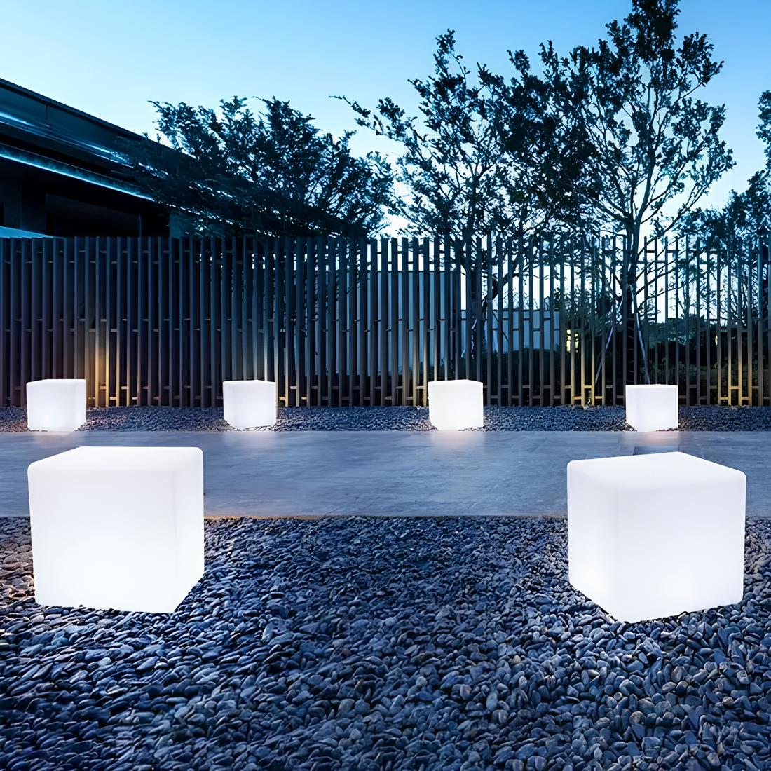 Outdoor Solar Cube Lamp - Pexav