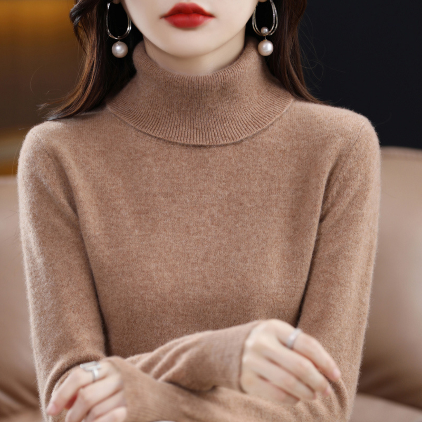 Soft Women's Cashmere Crew Neck Winter Sweater