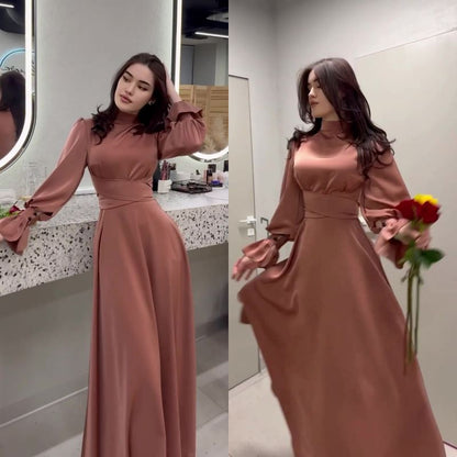 Classic Easy Wear Women's Day Dress
