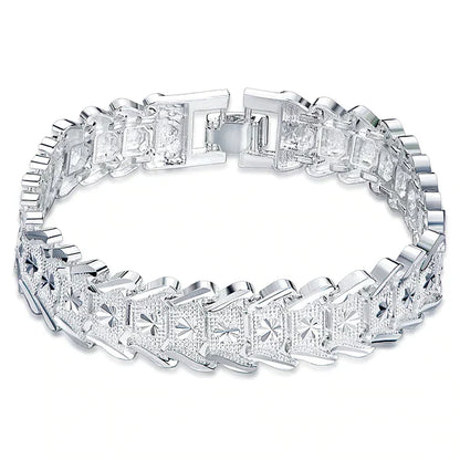 Sparkling Silver Bracelet with Crystals - Pexav