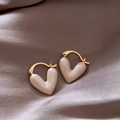 Beautiful Pearl Drop Earrings - Pexav