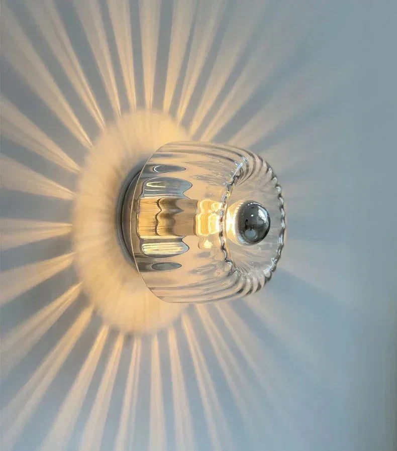 Modern Minimalist Wall Light – Soft Glow Lamp