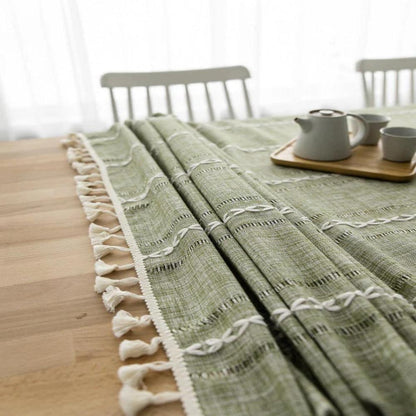 Classic Natural Fiber Table Cover