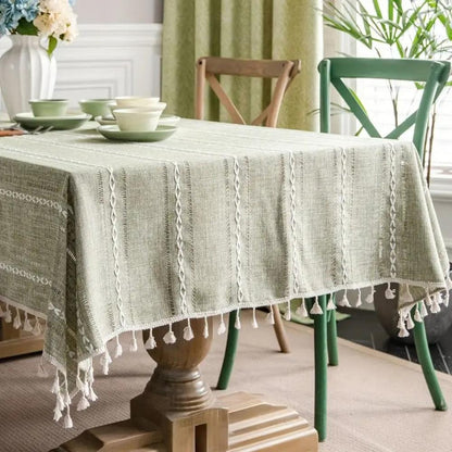 Classic Natural Fiber Table Cover