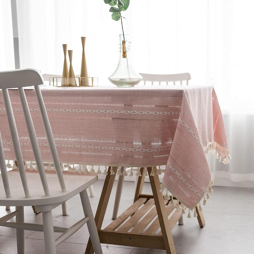 Classic Natural Fiber Table Cover
