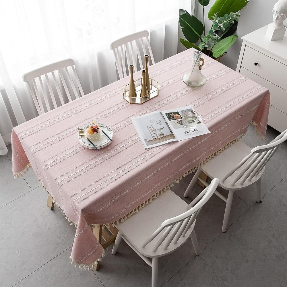 Classic Natural Fiber Table Cover