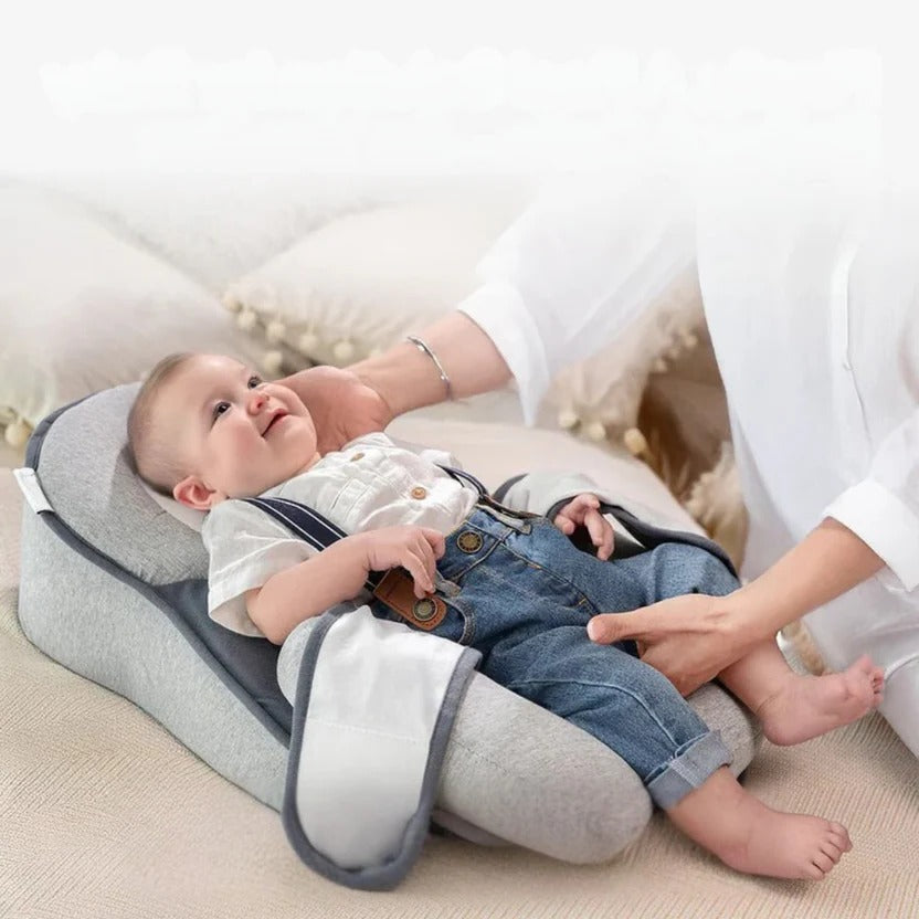 Elevated Anti Reflux Baby Pillow Bed - Pexav