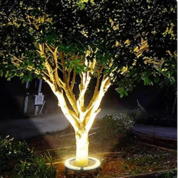 Bright Garden Tree Light