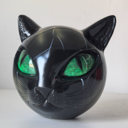 Beautiful Cat Figurine - Decorative Home Accent - Pexav