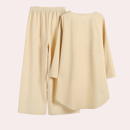 Stylish Women's Clothing Bundle