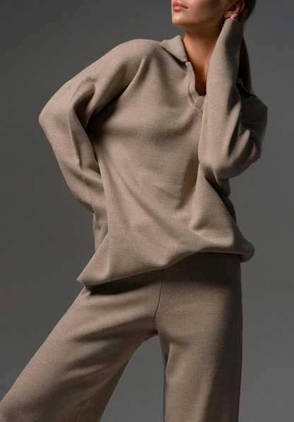 Stylish Women's Pants Set with Classic Fit