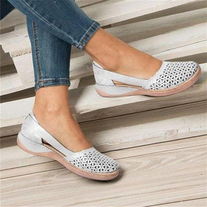 Comfortable Flat Shoes for Sensitive Feet
