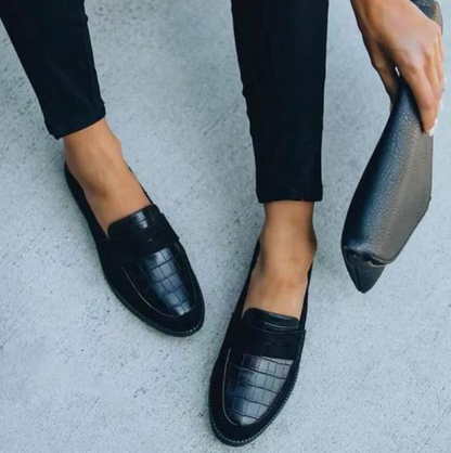 Classic Ladies Flat Shoes - Pexav