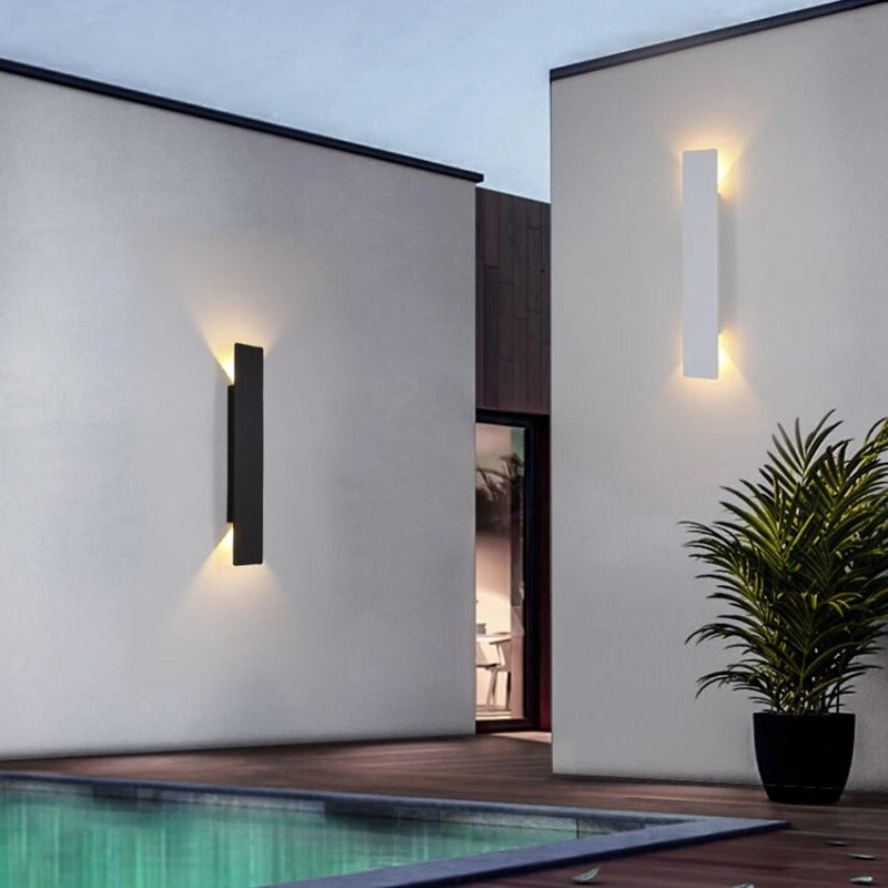 Weatherproof Outdoor LED Wall Lamp
