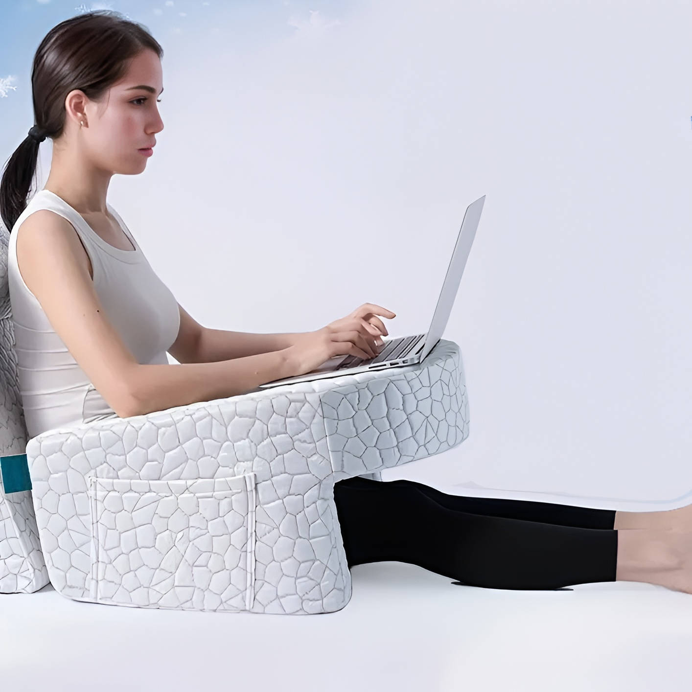 Comfortable Bed Rest Pillow