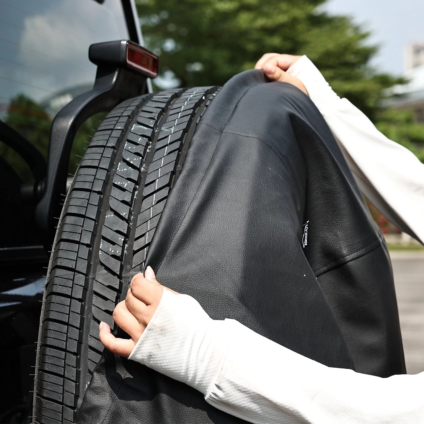 Universal Fit Leather Tire Cover 33-35