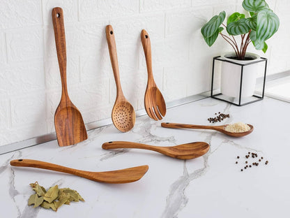 Natural Wood Kitchen Tool Set
