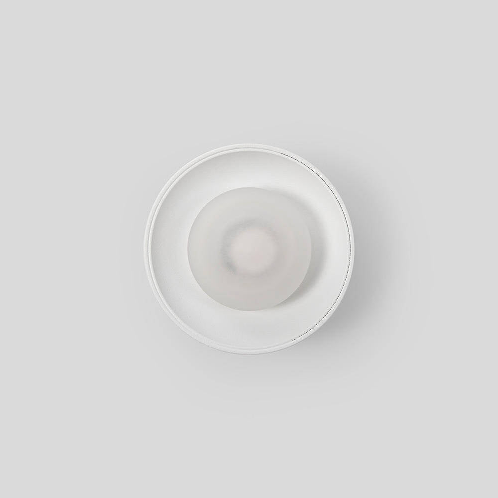 Sleek Contemporary Black Wall Light