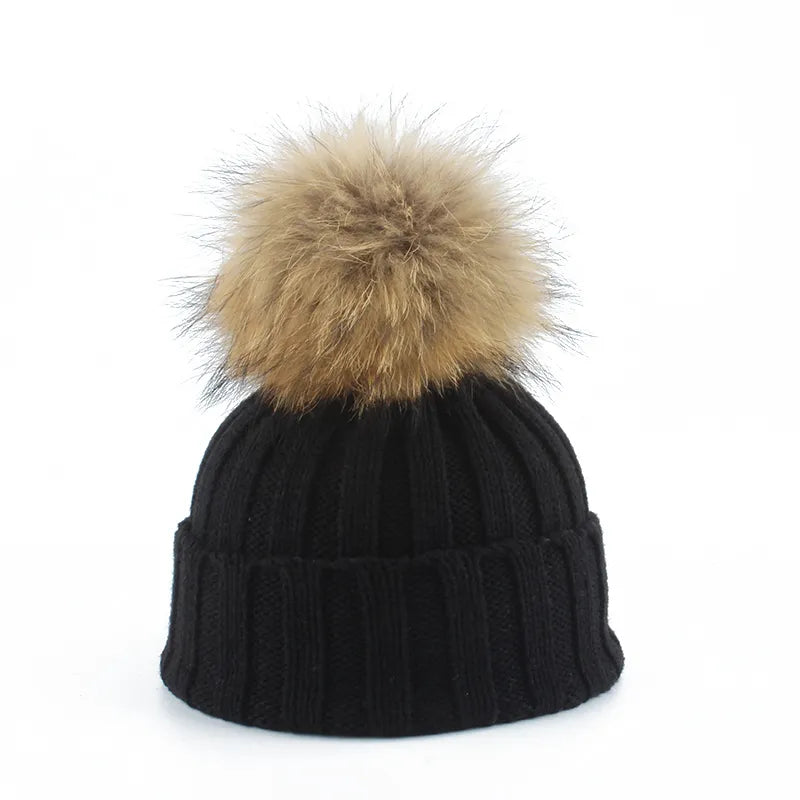 Warm Fuzzy Beanie Hat - Felina - Pexav