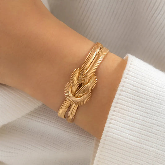 Twisted Snake Chain Women's Bracelet - Pexav