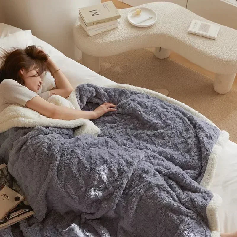 Soft Plush Lamb Wool Throw Blanket