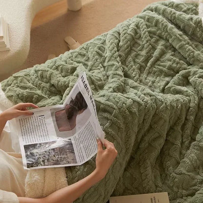 Soft Plush Lamb Wool Throw Blanket