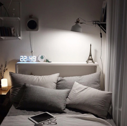 Advanced LED Clock Radio with Date and Temperature
