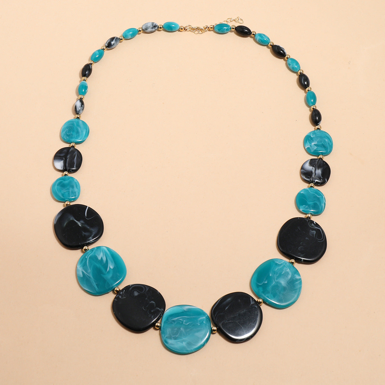 Big Natural Wood Bead Necklace - Pexav