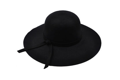 Light women's summer hat with a comfortable fit – UrbanBreeze-Black-The Livary