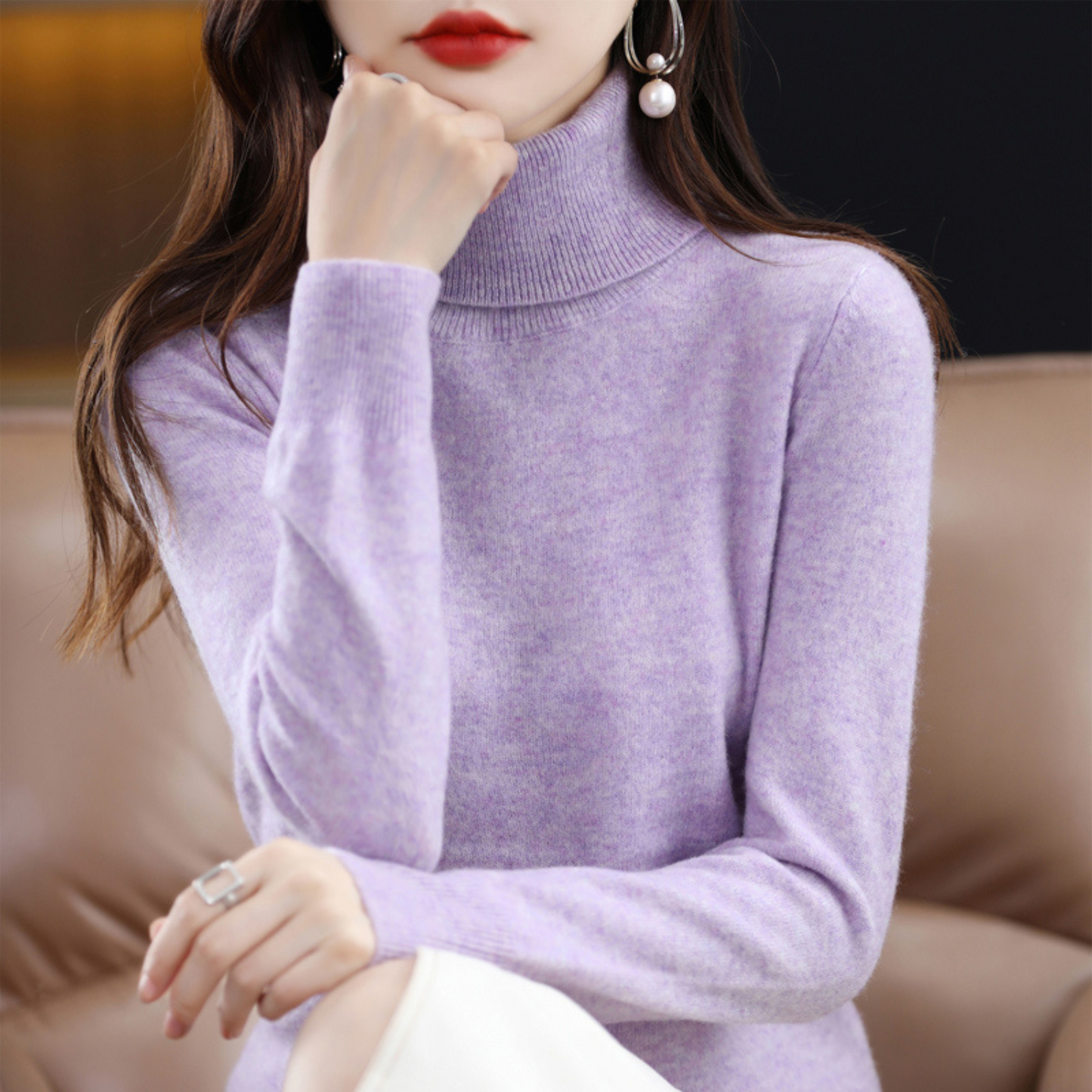 Soft Women's Cashmere Crew Neck Winter Sweater