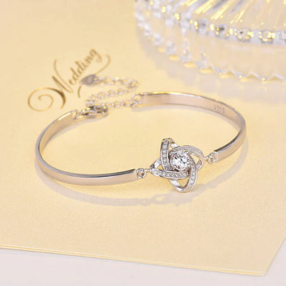 Love Knot Bracelet | Elegant Women's Jewellery | Adjustable Chain-Nora Luxe